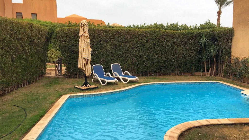 الفندق كانكون بيتش ريزورت - العين السخنة